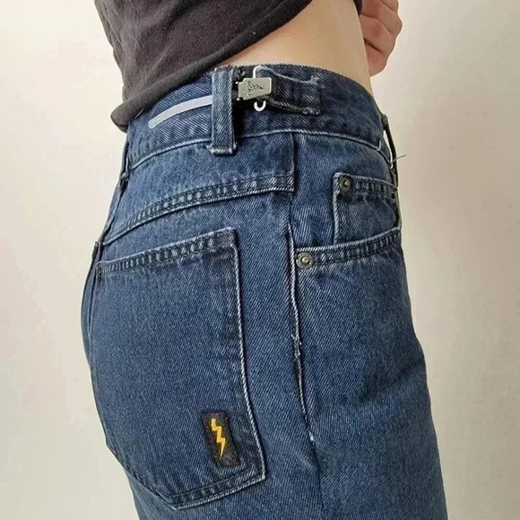 ⚡️ZOOMP⚡️ Vintage Y2k Aesthetics High Rise Raw Hem Denim Jeans - 6 - Picture 9 of 11